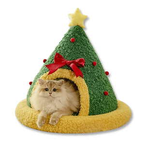 Christmas Tree Shaped Pet Cave – Cozy Winter Cat Bed & Enclosed Cat House PawBayPets